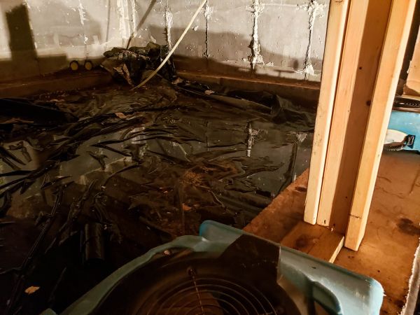 Crawlspace Water Cleanup in Zephyrhills